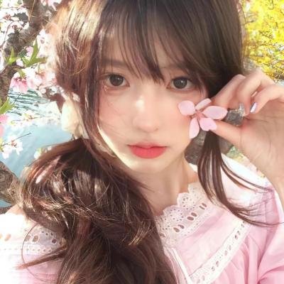 两只小猫的故事